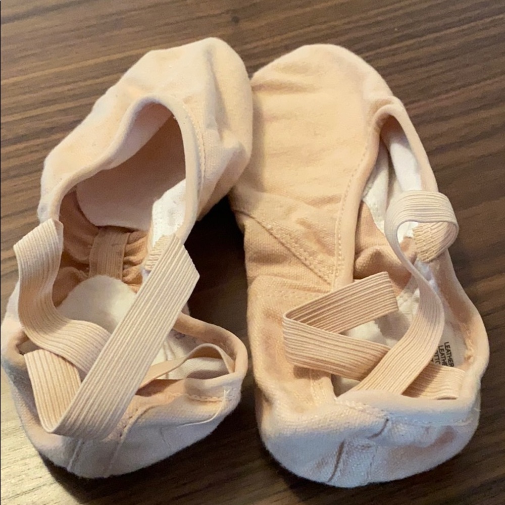 Ballet shoes